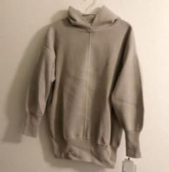 新品⭐︎QTUME⭐︎ニットパーカーのサムネイル