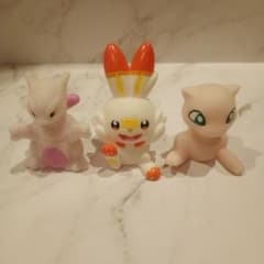 ポケモン 指にはめて遊ぶおもちゃ ヒバニー、ミュウツー、ミュウのサムネイル