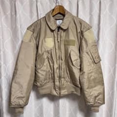 フライトジャケット サイズL 古着屋で購入してからは着ておりません