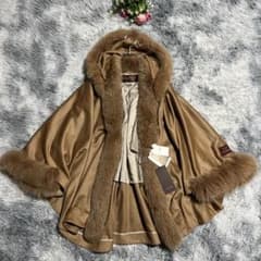 未使用 BALMAIN バルマン カシミヤ100% フォックスファー ポンチョ
