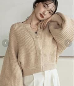 hinari スパンコールニットカーディガン　ピンク　タグ付き　新品未開封 hinari スパンコールニットカーディガン ピンク タグ付き 新品未開封