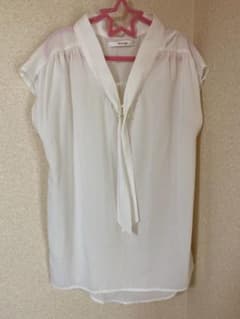 新品♡ルーミーズ♡ボウタイブラウスのサムネイル