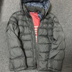 TOMMY HILFIGER ダウンジャケット Mサイズのサムネイル