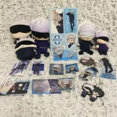 ☆呪術廻戦　グッズまとめ売り　缶バッジ　アクリルスタンド　フィギュア　ぬいぐるみ 呪術廻戦 五条悟 まとめ売り ぬいぐるみ アクスタ シール 缶バッジほか