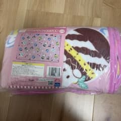 サンリオ パフェデザイン 大きな毛布 ブランケットのサムネイル