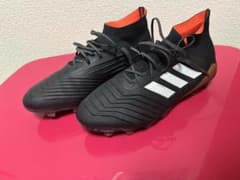サッカースパイク　adidas プレデター　18.1   26.0cmのサムネイル