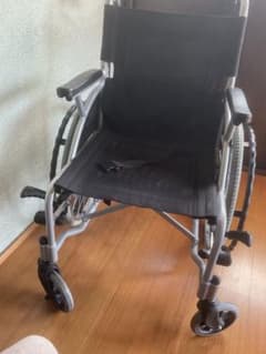 KADOKURA Beans 自走式車椅子 足置き無し 室内使用 12.3kg - メルカリ