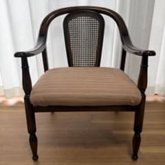 カリモク ラタン コロニアル アームチェア カリモク ラタン コロニアル アームチェア 椅子 - メルカリ