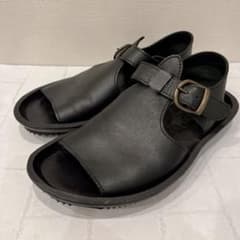 PUNTO PIGRO レザーサンダル プントピグロ Punto Pigro レザー サンダル （TAN） -靴＆ファッション