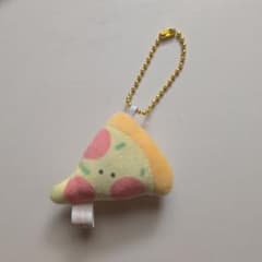 つぶらな瞳のファストフードピザキーホルダーのサムネイル