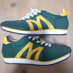 美品　ミズノＭラインスニーカー