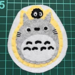 トトロ風☆フェルトワッペン ハンドメイドのサムネイル