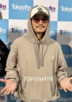 数原龍友着用 パーカー 人気サイズ 完売品 最新 - メルカリ