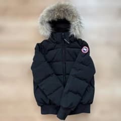 【s様専用】CANADA GOOSE ブラックダウンジャケット Sのサムネイル