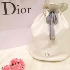 【完売】Dior ディオール ポーチ(巾着型) ホワイトのサムネイル