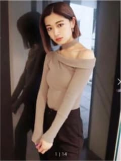 EMODA オフショル　トップスのサムネイル