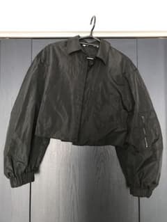 zara ザラ　クロップドシャツ　ブラック　黒　2023ssのサムネイル