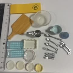 38 ミニチュア キッチン小物 調理器具 セットのサムネイル