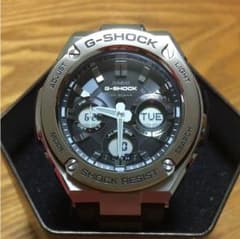 G-SHOCKのサムネイル