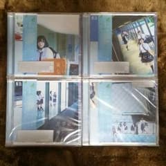 欅坂46 世界には愛しかないのサムネイル