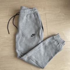 ナイキNIKE  テックフリース　グレー　ジョガーパンツスウェットパンツMサイズのサムネイル