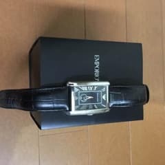 アルマーニ腕時計のサムネイル