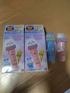 ちいかわとハチワレ ライトスティックチャーム 2個セットのサムネイル