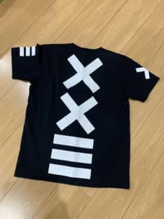 C'est Vingt-Trois  セヴァントゥア Tシャツのサムネイル