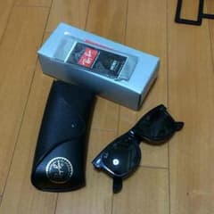 レイバンのサムネイル