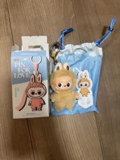 【正規品】POPMART イニシャル ラブブ LABUBU Sのサムネイル