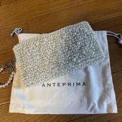 減量中様専用になります。アンテプリマ  長財布になります。未使用で綺麗です。のサムネイル