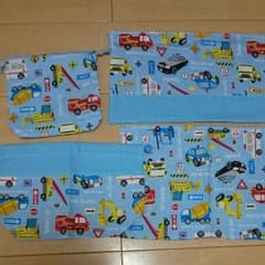ランチョンマット二枚セット 色んな車柄 お弁当セットのサムネイル