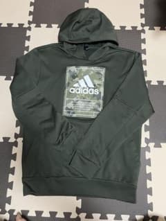 adidas カモフラ柄 パーカー カーキ XLのサムネイル