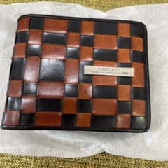GARNI 二つ折り財布のサムネイル