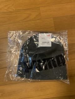 PUMA ニット帽　新品未使用のサムネイル