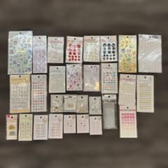【29枚】未使用　デコ素材パーツ デコシール まとめ売りのサムネイル