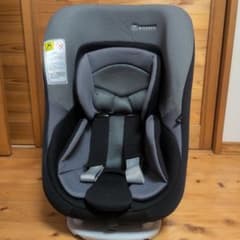 AILEBEBE チャイルドシートのサムネイル