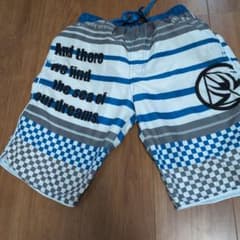ボーダー柄 サーフパンツ　水着 160cmのサムネイル