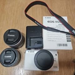 Canon EOS M200 ダブルレンズキットのサムネイル