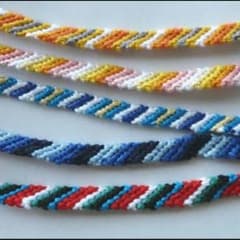 ミサンガ作ります‼のサムネイル