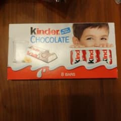 【まぁたん様】キンダーチョコレート kinder CHOCOLATEのサムネイル
