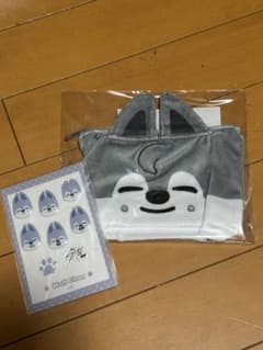 StrayKidsオンラインくじスクエアポーチぷくっとシールWolf Chanのサムネイル