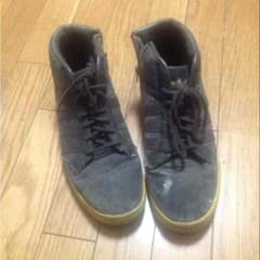 アディダス ハイカットスニーカーのサムネイル
