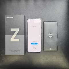 Galaxy z flip 3 5G  SIMフリーのサムネイル