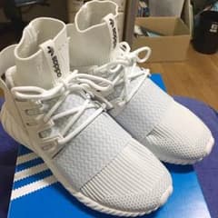 Adidas tubular doom okのサムネイル