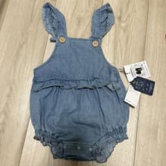 デニム風ロンパース 80サイズ フリル付きのサムネイル