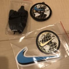 NIKE 靴紐・シール・バッジのサムネイル