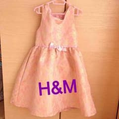 H&Mのワンピース✨タグ付きのサムネイル