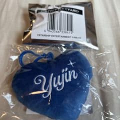 【値下げ】IVE DIVE JAPAN限定くじ　ユジン　YUJIN D賞 F賞のサムネイル