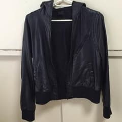 レイコ様専用♡apart by lowly 合皮フード付きジャケットのサムネイル